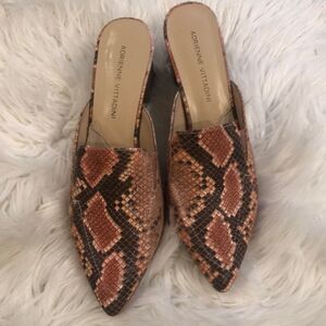 Adrienne Vittadini Snake skin mules. 6.5